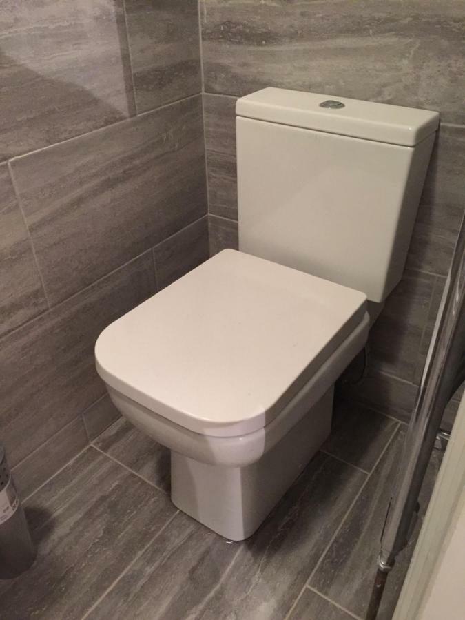 Abbey Wood Station Five Bedroom Self Contained House Extérieur photo
