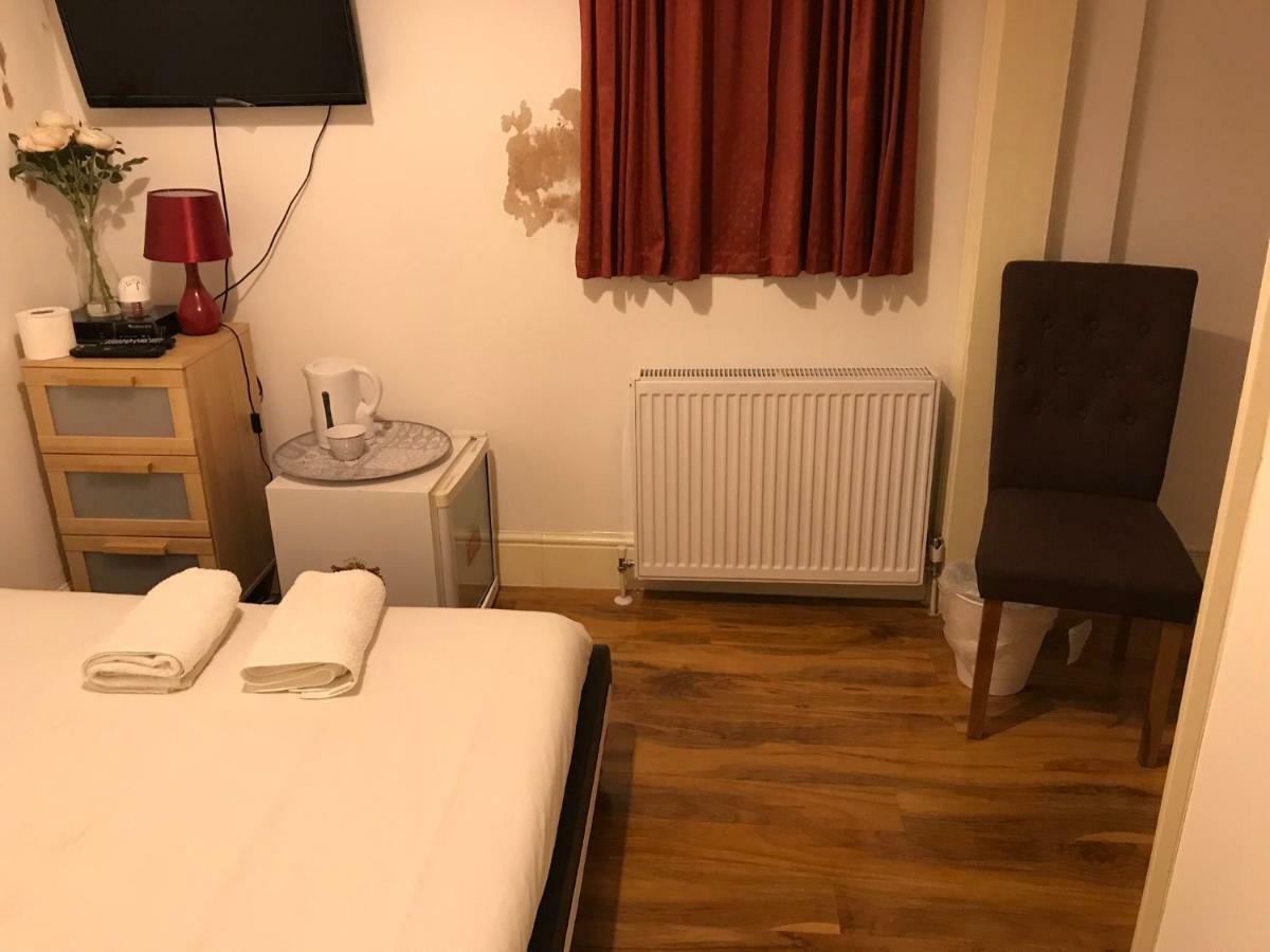 Abbey Wood Station Five Bedroom Self Contained House Extérieur photo